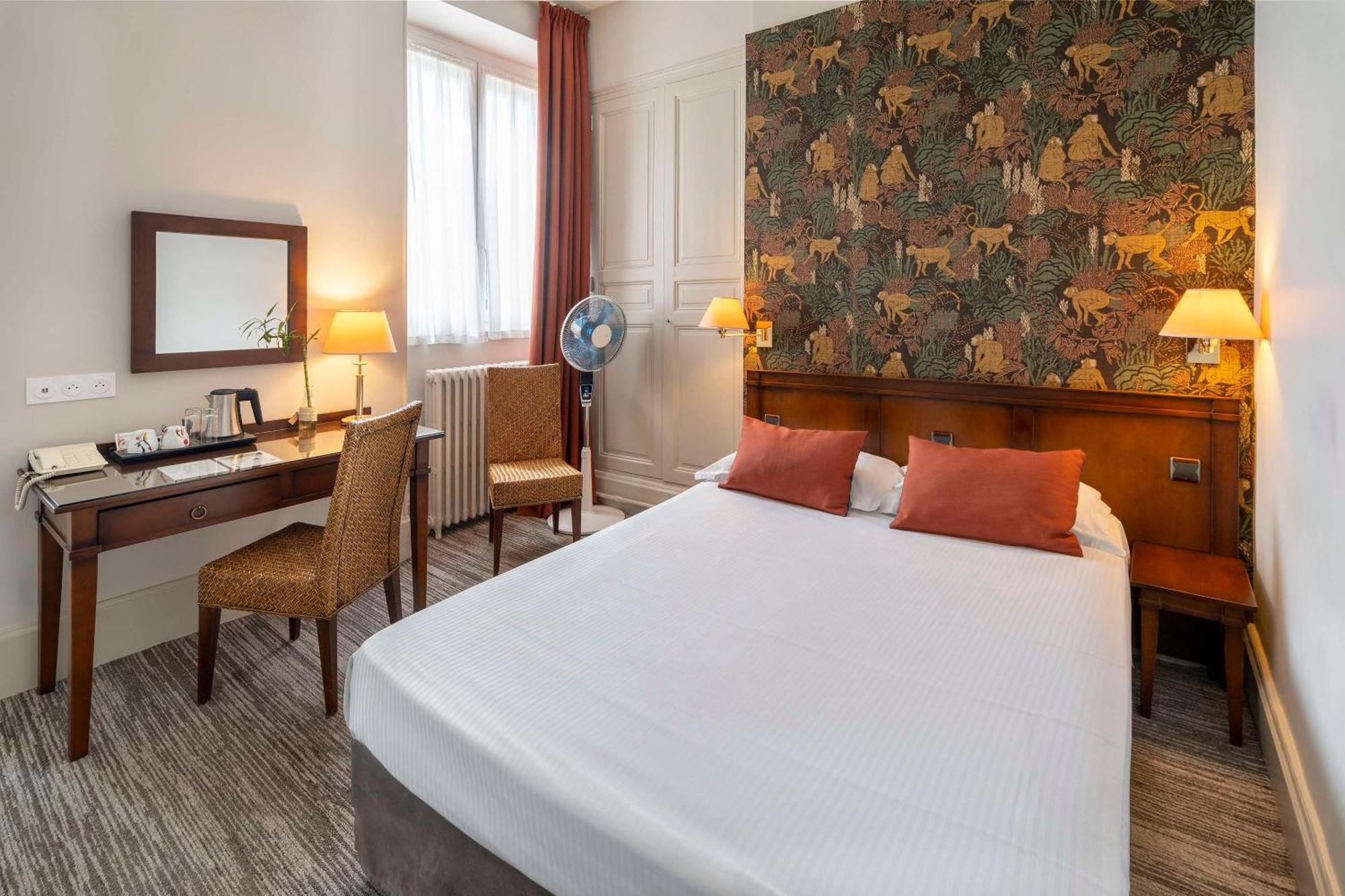 Best Western De Diane Nevers Eksteriør bilde